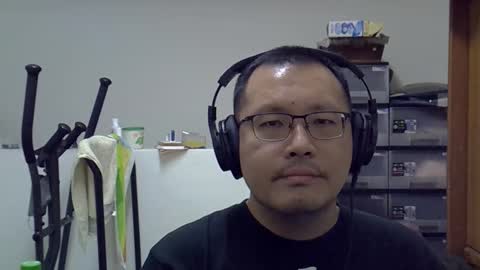 Snapshot of destroy1984 chatting on November 25, 12:05 pm Destroy November 1984 online show from November 25, 12:05 pm