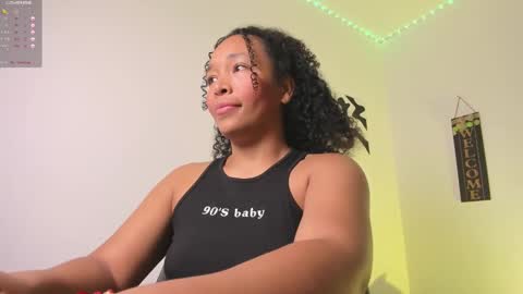 Snapshot of desty_y chatting on November 3, 10:38 am desty_y online show from November 3, 10:38 am