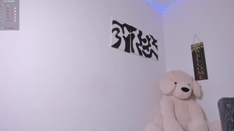 Snapshot of desty_y chatting on December 3, 1:57 am desty_y online show from December 3, 1:57 am