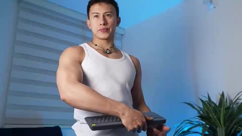 Snapshot of deus_belli chatting on September 18, 6:15 am Deus Belli online show from September 18, 6:15 am