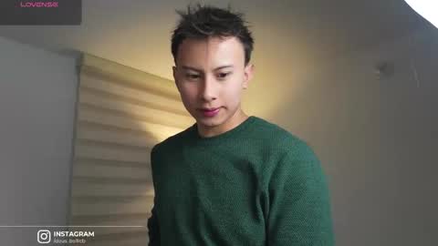 Snapshot of deus_belli chatting on October 21, 6:25 am Deus Belli online show from October 21, 6:25 am