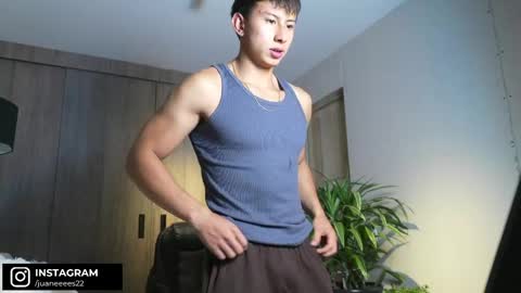Snapshot of deus_belli chatting on May 17, 10:28 pm Deus Belli online show from May 17, 10:28 pm
