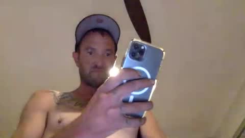 deusemcee92 online show from April 13, 1:38 pm