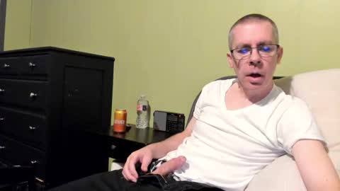 Snapshot of devas11 chatting on October 16, 11:33 am Devas online show from October 16, 11:33 am