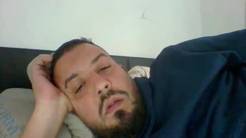 Snapshot of devil_angel66 chatting on October 3, 4:37 pm devil_angel66 online show from October 3, 4:37 pm