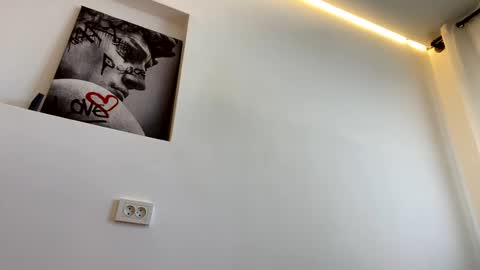 Emily online show from September 26, 8:40 am