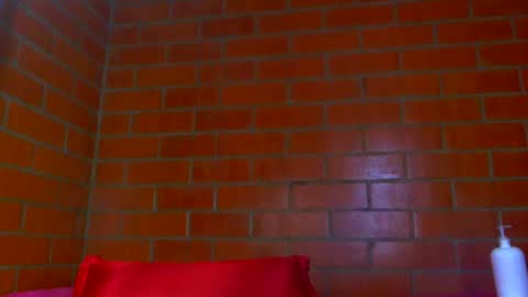 Snapshot of devil_taylorx chatting on June 25, 5:12 am devil_taylorx online show from June 25, 5:12 am