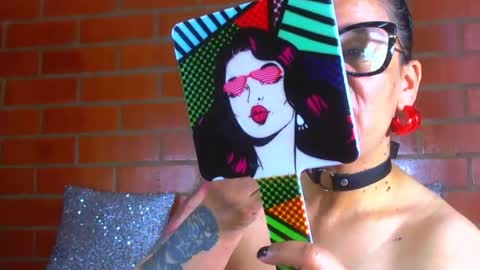 Snapshot of devil_taylorx chatting on July 7, 4:33 pm devil_taylorx online show from July 7, 4:33 pm