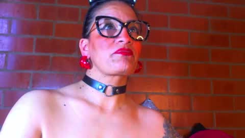 Snapshot of devil_taylorx chatting on July 17, 9:08 pm devil_taylorx online show from July 17, 9:08 pm