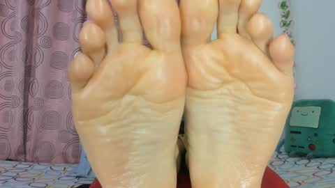 Johana online show from December 12, 12:22 pm