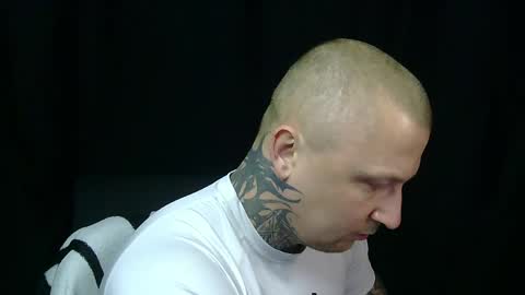 Lucian online show from April 19, 7:51 am