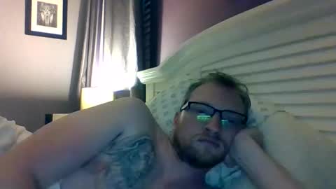 Snapshot of devin32059 chatting on October 7, 7:05 am Daddy online show from October 7, 7:05 am