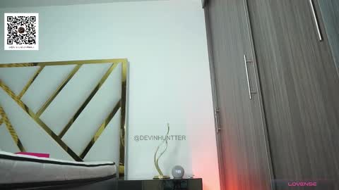 Devin Hunter online show from November 22, 12:53 am