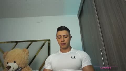 Devin Hunter online show from December 20, 10:50 pm