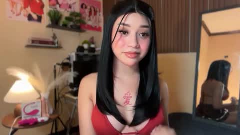 Devine Greyson online show from February 13, 4:03 pm