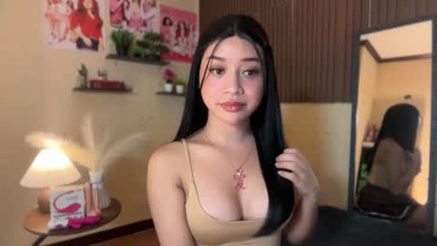 Devine Greyson online show from April 13, 12:21 pm