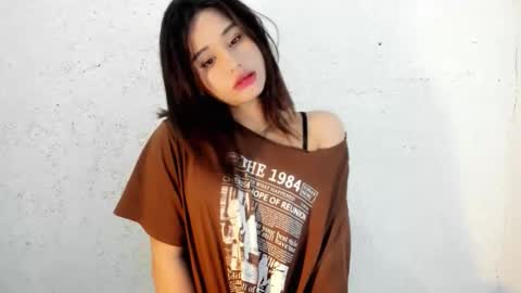 Snapshot of devine_goth chatting on February 28, 7:37 pm DEVINE GOTH online show from February 28, 7:37 pm