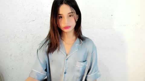 Snapshot of devine_goth chatting on March 5, 9:11 pm DEVINE GOTH online show from March 5, 9:11 pm