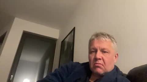 Devon online show from January 19, 12:25 am