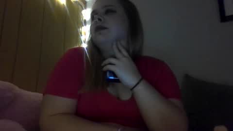 Snapshot of devykitten2018 chatting on February 18, 6:26 am devykitten online show from February 18, 6:26 am