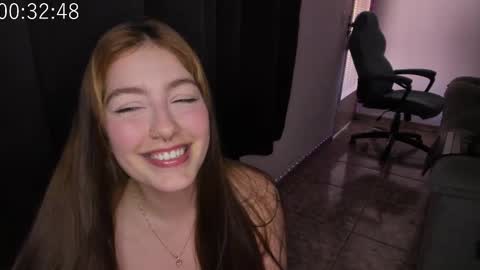 Snapshot of dexandlily chatting on February 25, 1:50 pm Dex and Lily online show from February 25, 1:50 pm