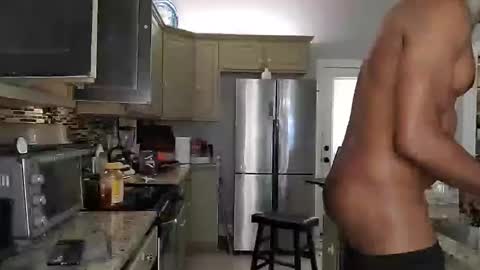 Snapshot of dextercollins chatting on October 20, 3:34 pm Dextercollins online show from October 20, 3:34 pm