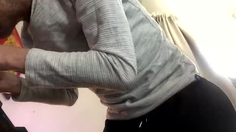 deyanxl37 online show from April 28, 9:25 am