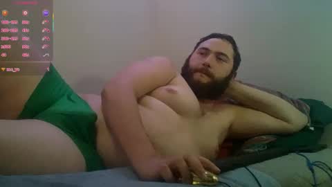 Snapshot of dguy0669 chatting on October 25, 4:31 am Dustin Independent Model online show from October 25, 4:31 am