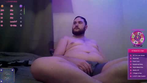 Snapshot of dguy0669 chatting on April 3, 2:20 am Dustin Independent Model online show from April 3, 2:20 am