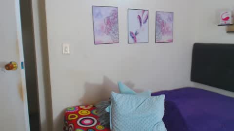 Snapshot of dhanahots chatting on January 24, 2:41 pm Paola online show from January 24, 2:41 pm