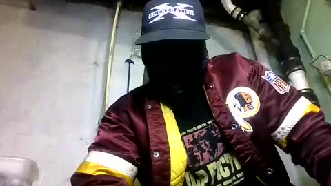 Marcus D-von Steel as the raunchy ass sniffer thrill me with your online show from May 31, 6:21 am