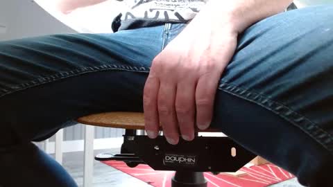 Snapshot of dhrobbert chatting on January 14, 12:03 pm Robbert online show from January 14, 12:03 pm