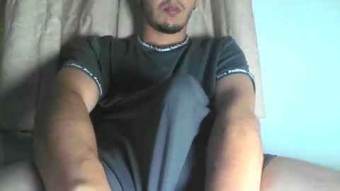 Snapshot of di_carter chatting on December 20, 12:40 am Carter online show from December 20, 12:40 am