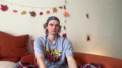 Di Alex online show from November 16, 9:26 am