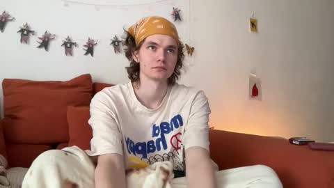 Di Alex online show from December 18, 9:48 am