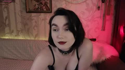 Snapshot of dia__diana chatting on July 27, 3:41 pm Diana Di Honey online show from July 27, 3:41 pm