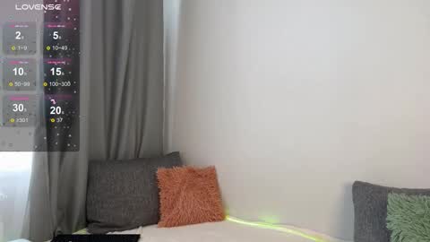 Snapshot of diaaan01 chatting on October 16, 10:38 am diaaan01 online show from October 16, 10:38 am