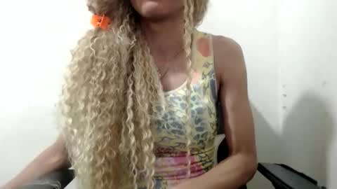 diabla_sexy22cm online show from November 12, 8:26 am