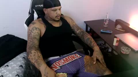 Snapshot of diablos_redroom chatting on July 10, 3:22 am Diablos Red Room online show from July 10, 3:22 am