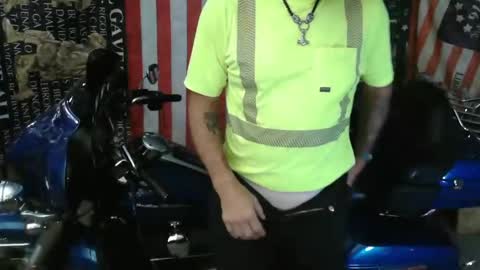 Yeti online show from September 22, 6:32 pm