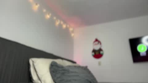 Diego online show from December 17, 1:44 am