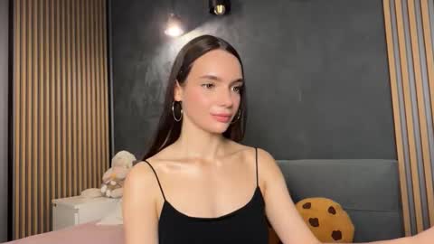 dialinkaaaa online show from April 21, 6:44 pm