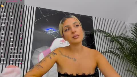 Thea online show from September 16, 6:31 pm