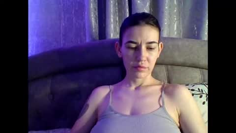 Diamond Dana online show from March 4, 12:05 am