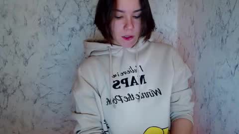 diamond is online show from December 1, 8:47 pm