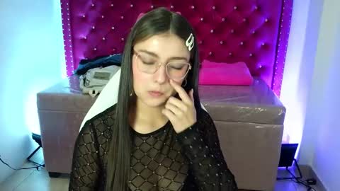 diamond_juliana_ online show from April 23, 3:08 am