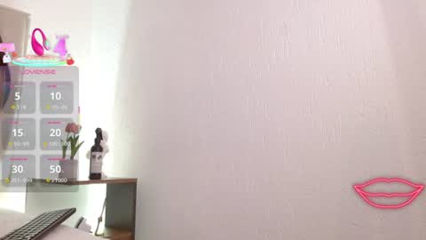Snapshot of diamond_rose_as chatting on July 9, 12:42 pm diamond_rose_as online show from July 9, 12:42 pm