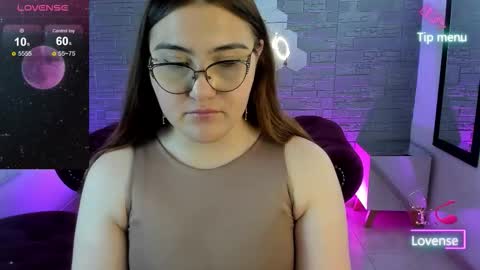 Your Diamond online show from December 19, 12:23 pm