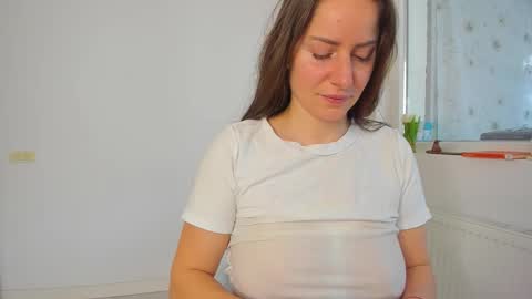 diamondkay_ online show from March 5, 8:54 am