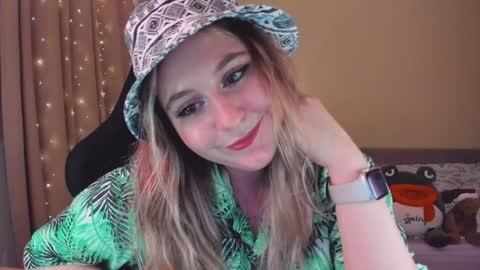 Snapshot of diana_floweri chatting on December 26, 1:43 pm Diana online show from December 26, 1:43 pm